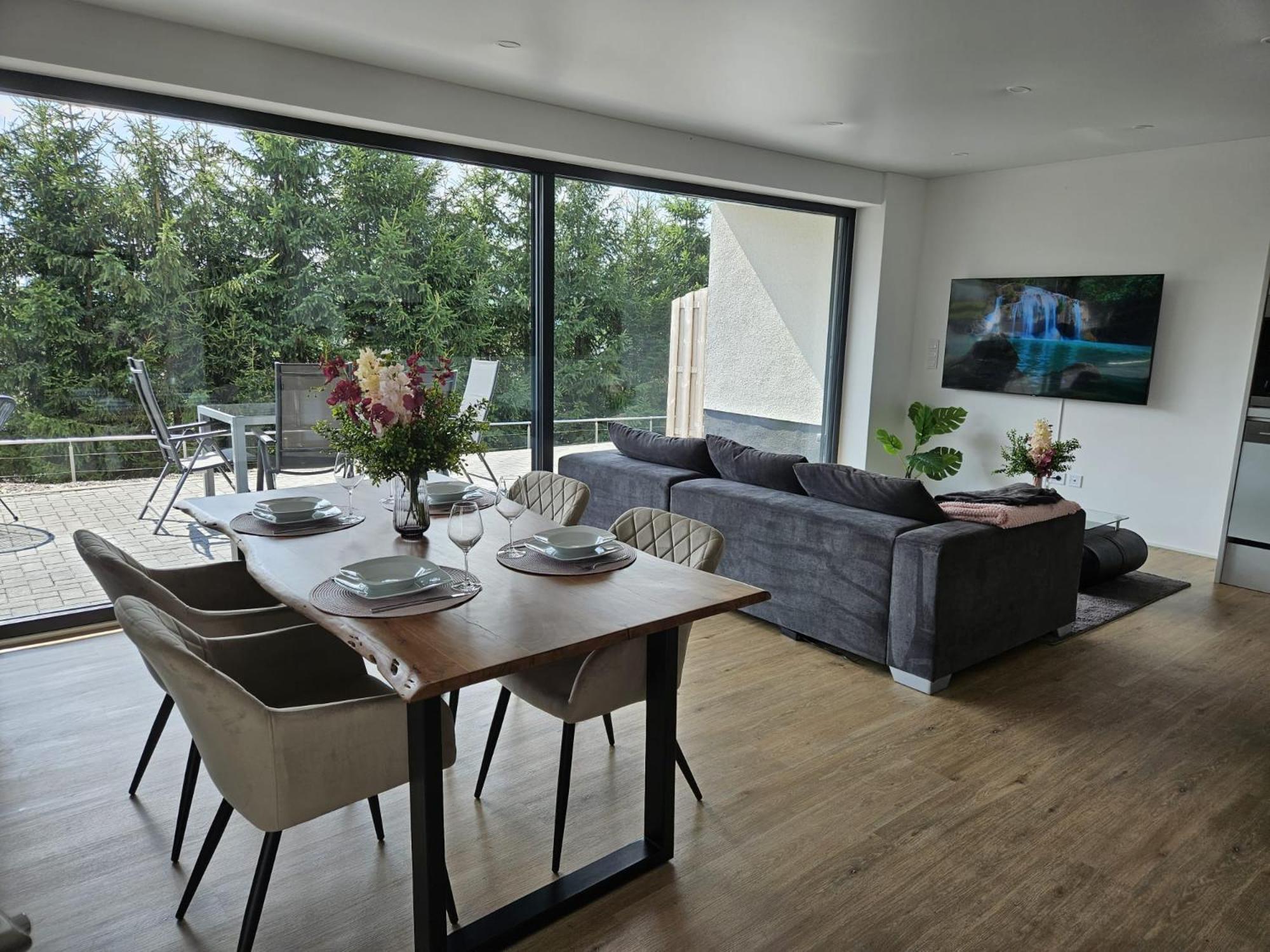 Stilvolle Wohnung Mit Blick Und Selbst-Check-In バート・ベルレブルク エクステリア 写真
