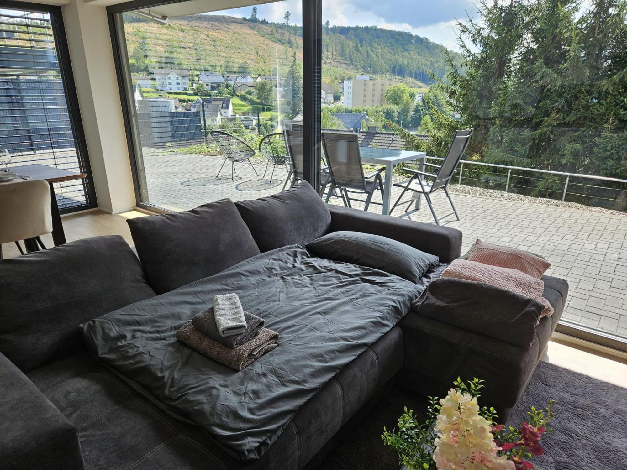 Stilvolle Wohnung Mit Blick Und Selbst-Check-In バート・ベルレブルク エクステリア 写真