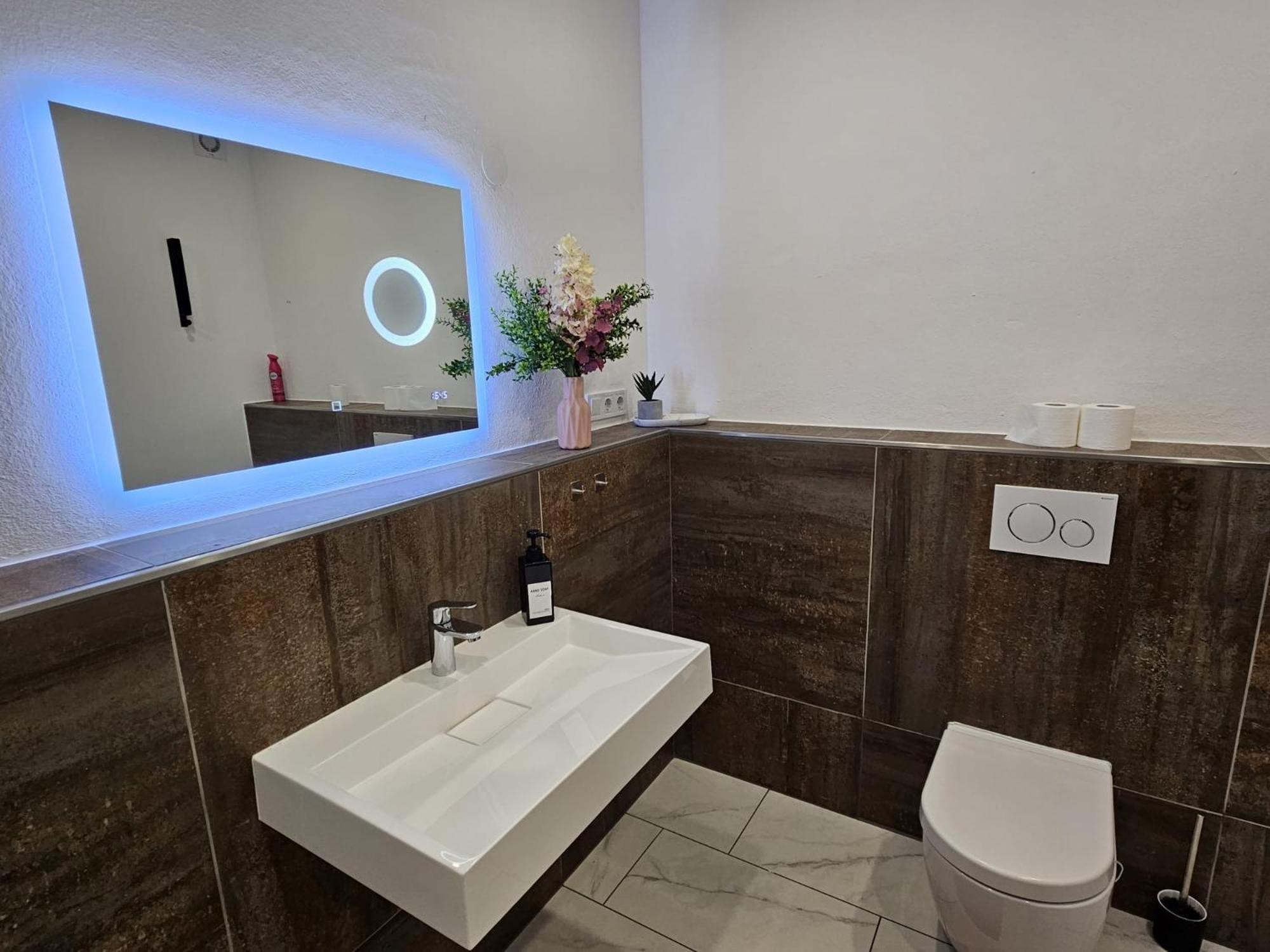 Stilvolle Wohnung Mit Blick Und Selbst-Check-In バート・ベルレブルク エクステリア 写真