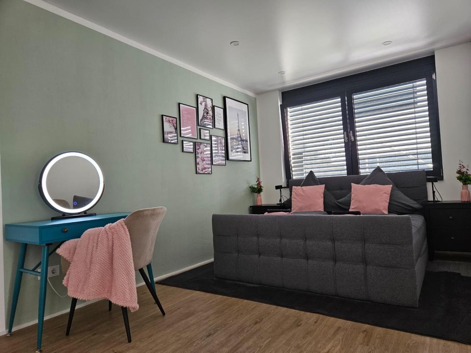 Stilvolle Wohnung Mit Blick Und Selbst-Check-In バート・ベルレブルク エクステリア 写真